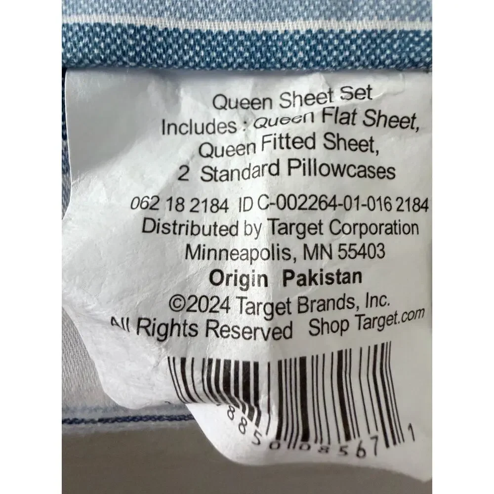 Room Essentials Queen Size Sheets Striped Ivory/navy Cotton Blend Brand New.